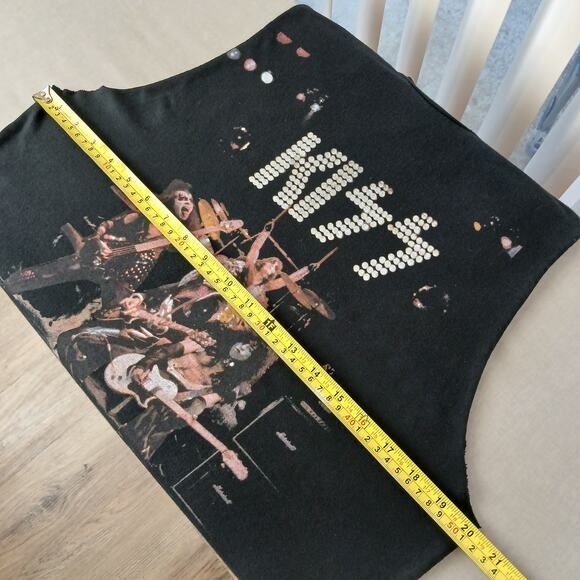 Zara Trafaluc KISS Graphic Muscle Tee M retro distressed sleeveless tank top TRF - Picture 11 of 16